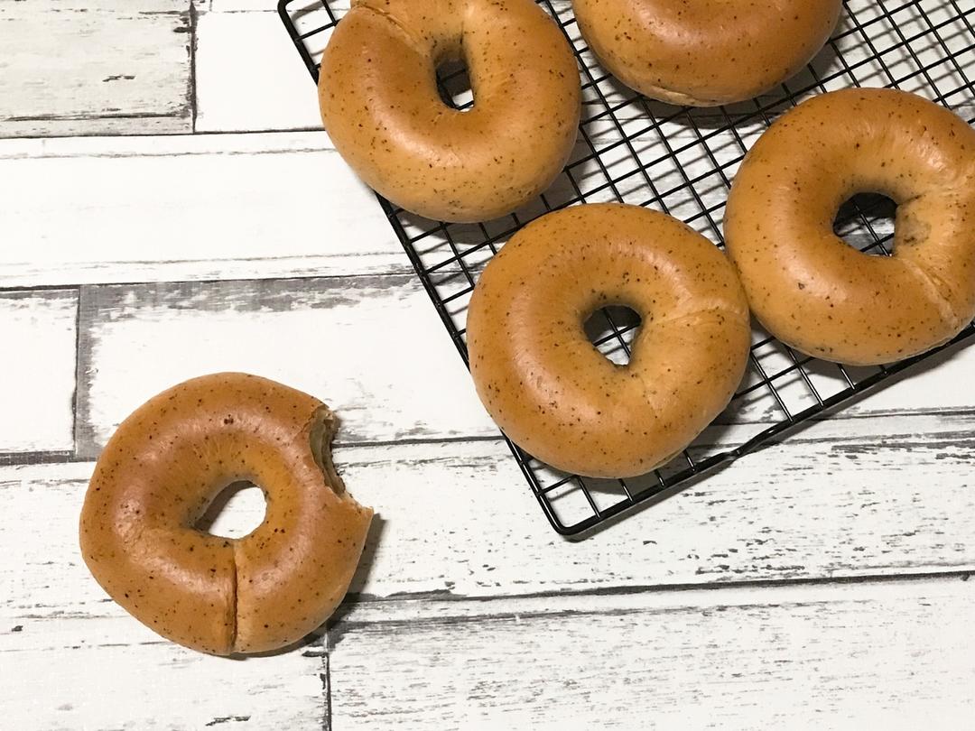 伯爵茶焦糖乳酪贝果