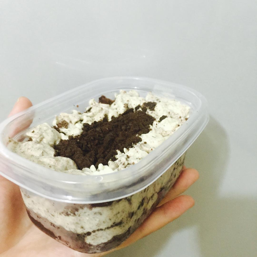 好吃到流泪的奥利奥咸奶油盒子蛋糕