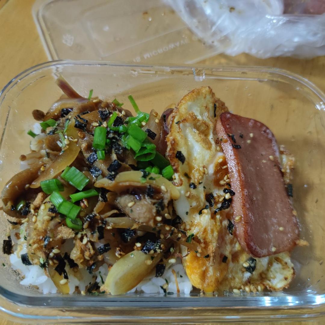 日式肥牛饭