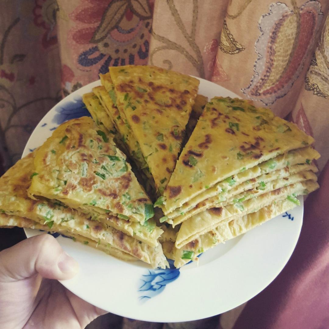 芹菜鸡蛋小饼