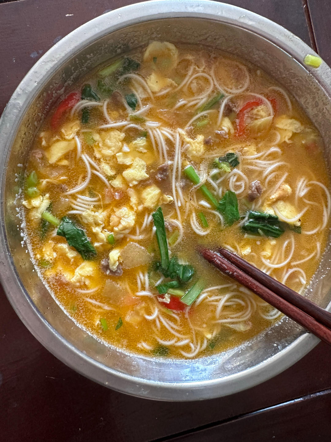 恨不得抱着锅舔的番茄鸡蛋面