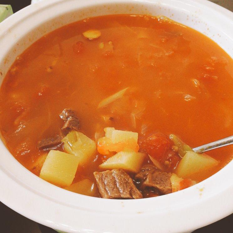 番茄土豆炖牛腩