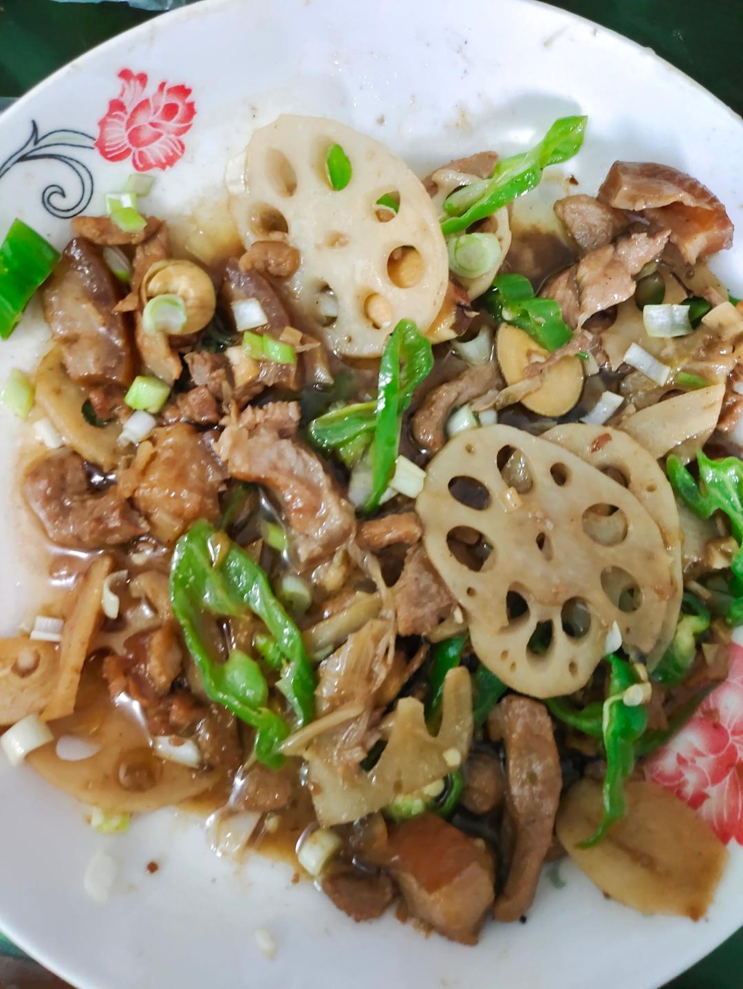 藕片炒肉