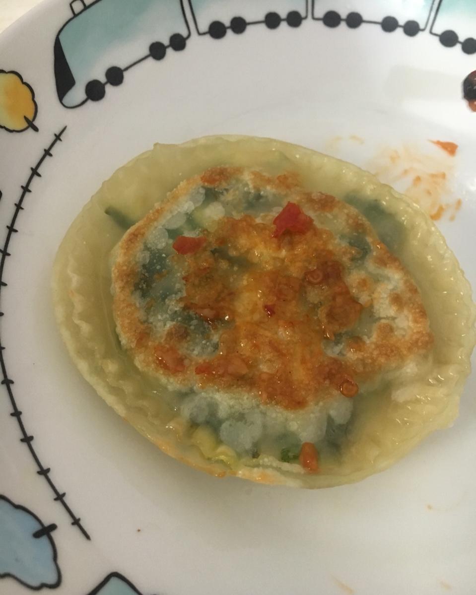 饺子皮韭菜盒子