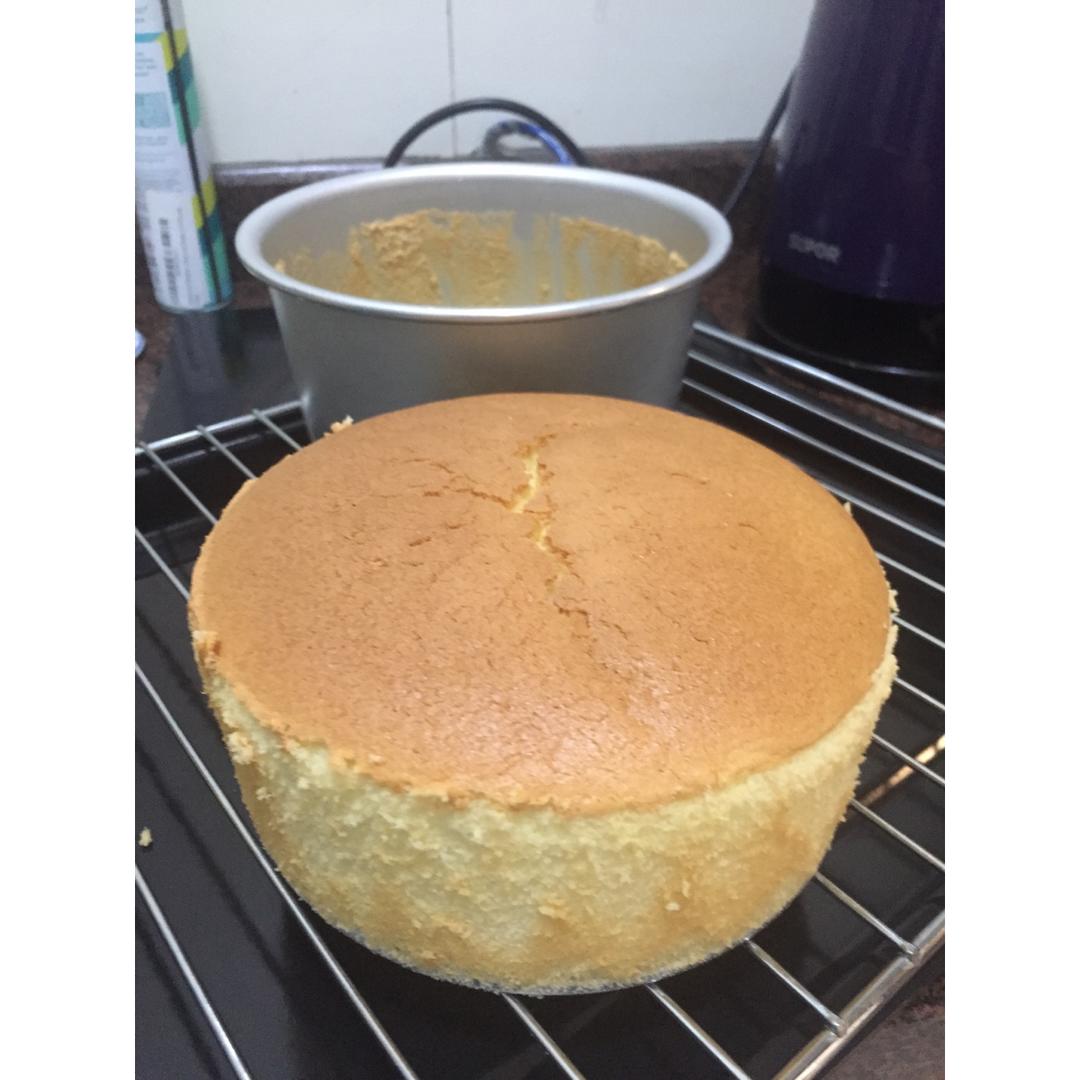 六寸戚风蛋糕
