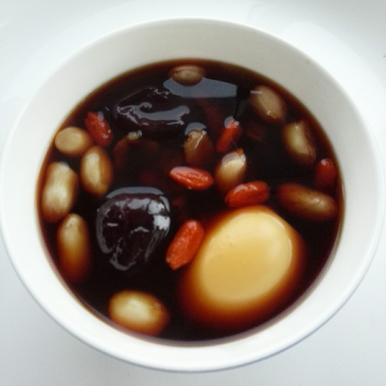 枸杞红枣煲鸡蛋