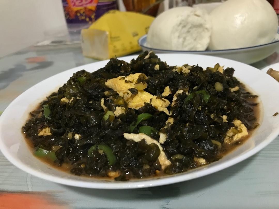 鲜香无比的地衣炒蛋