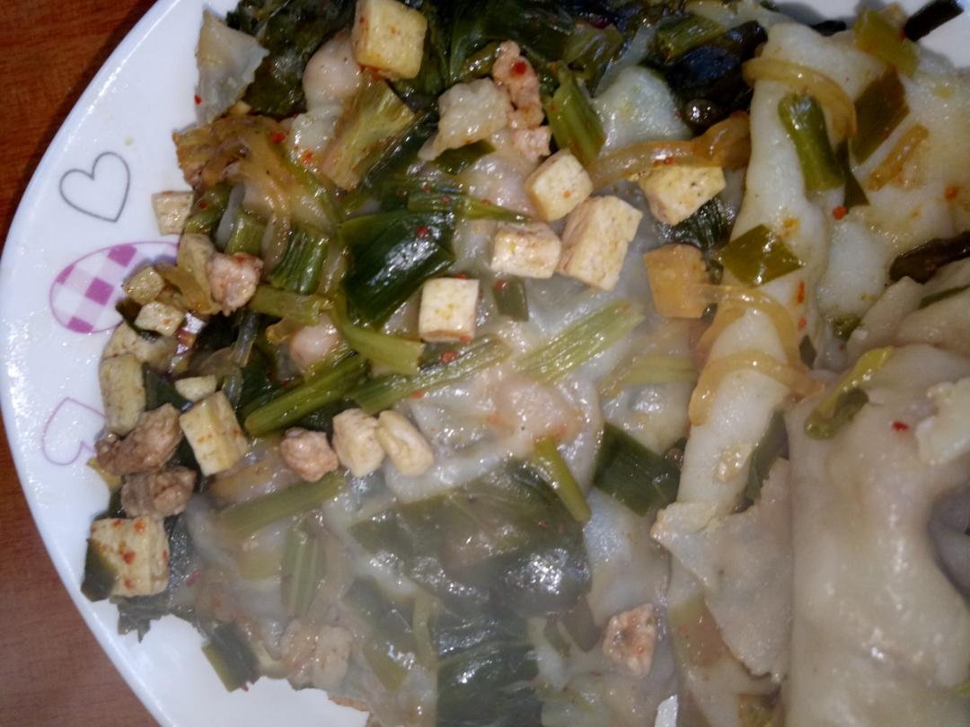 菠菜韭菜菜卷（孜卷）
