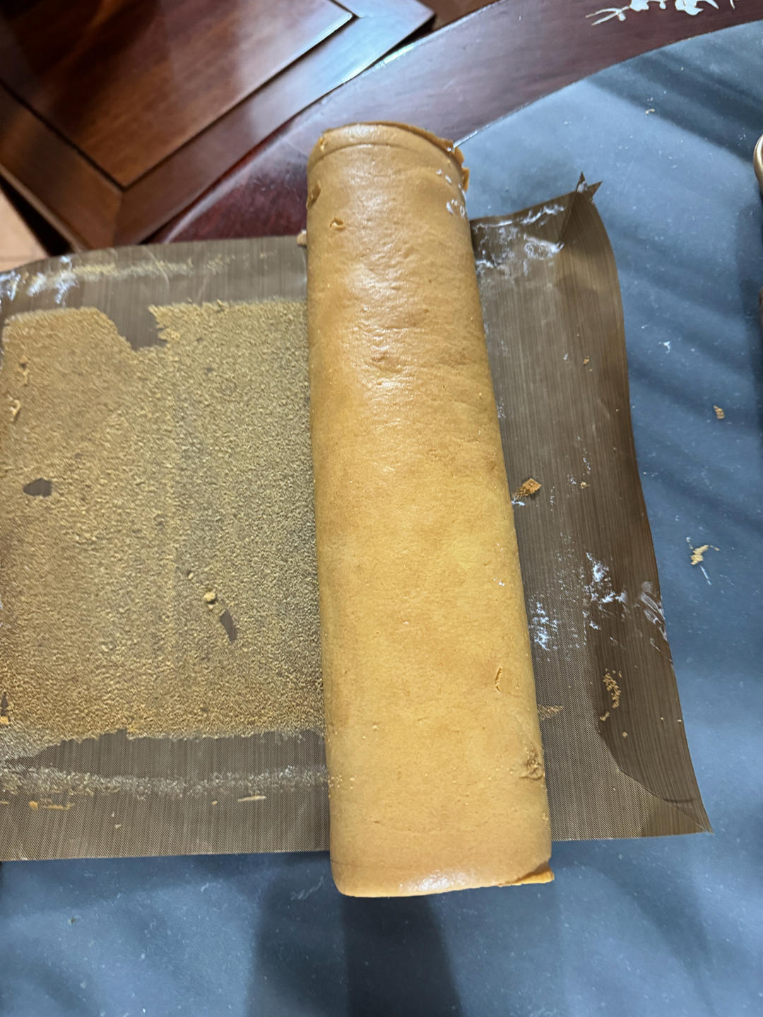 蛋糕卷这样做‼️不掉皮不开裂（小视频食谱）