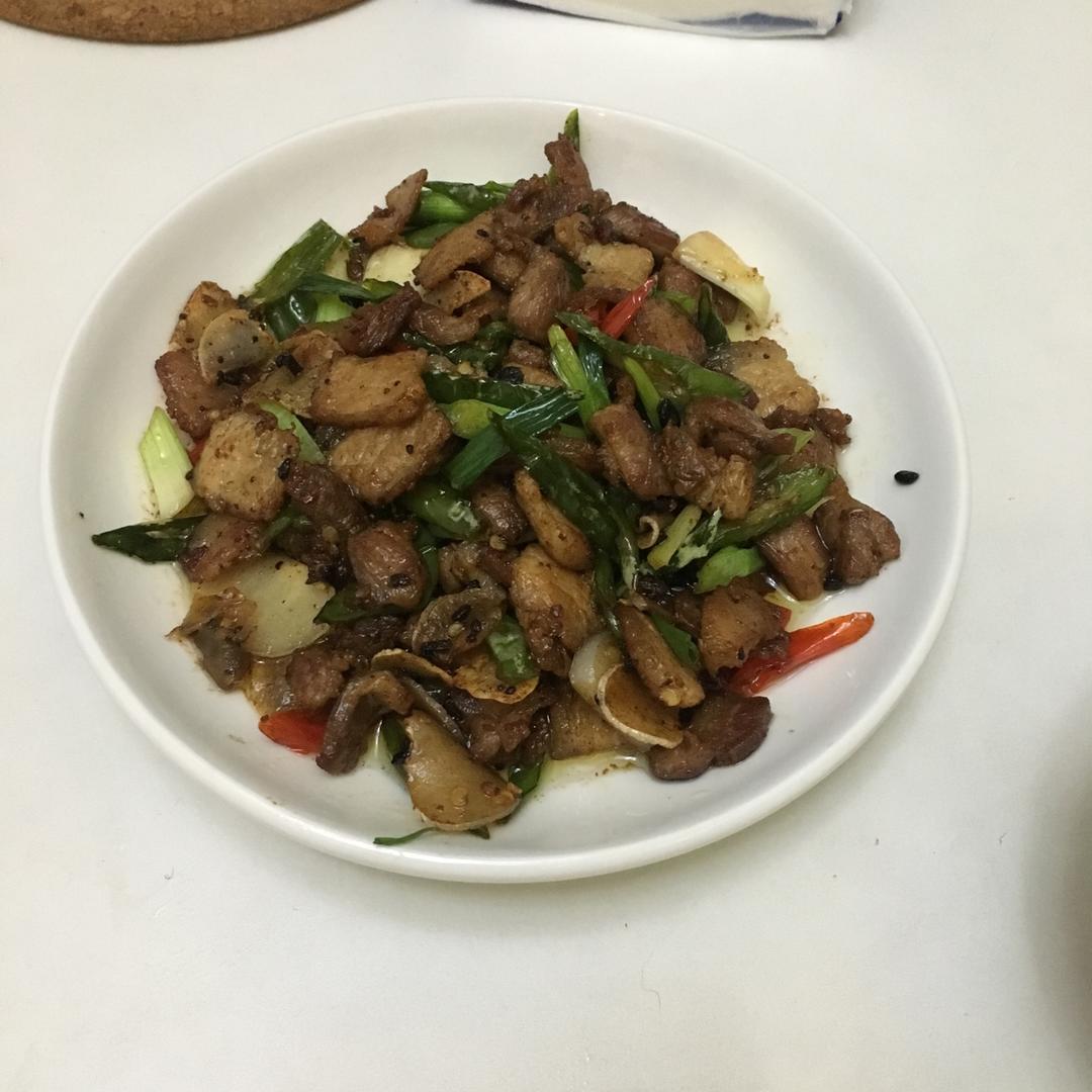 厨师长教你：“自贡小炒肉”的正宗做法，农家味十足