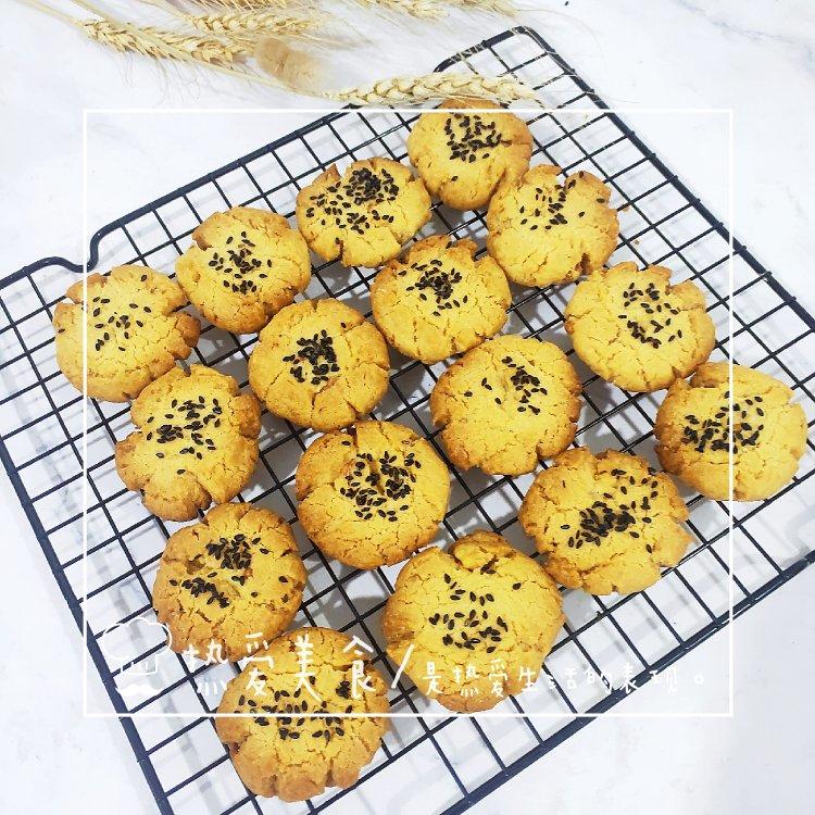 轻轻一按就碎掉的原味桃酥（不输猪油版）