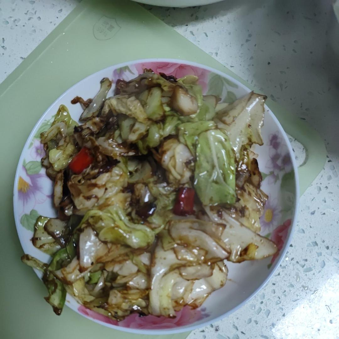 爆炒卷心菜