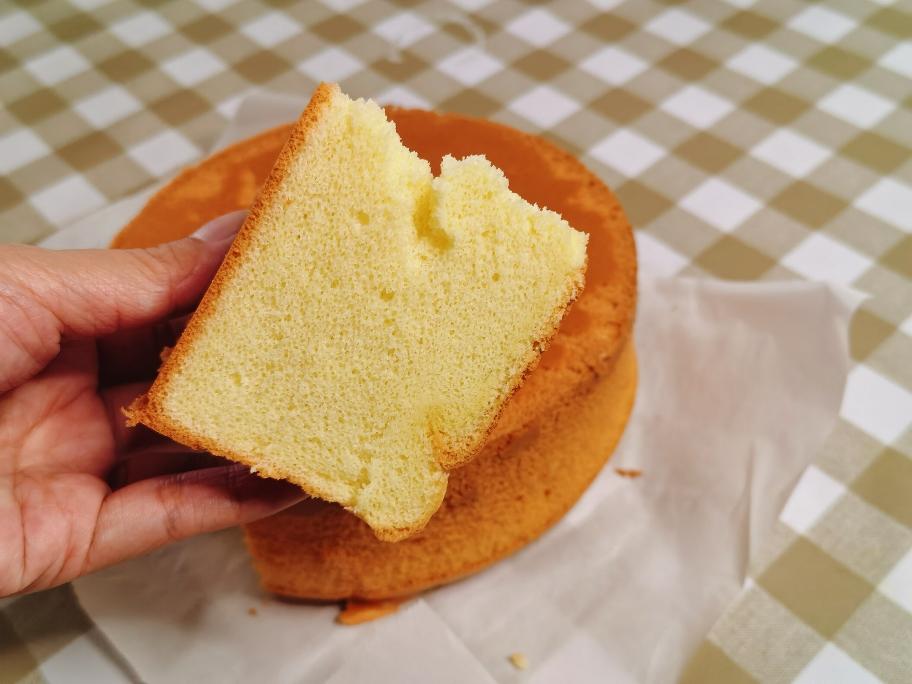 【低糖】手残党第一次做出不回缩的戚风蛋糕，软乎乎