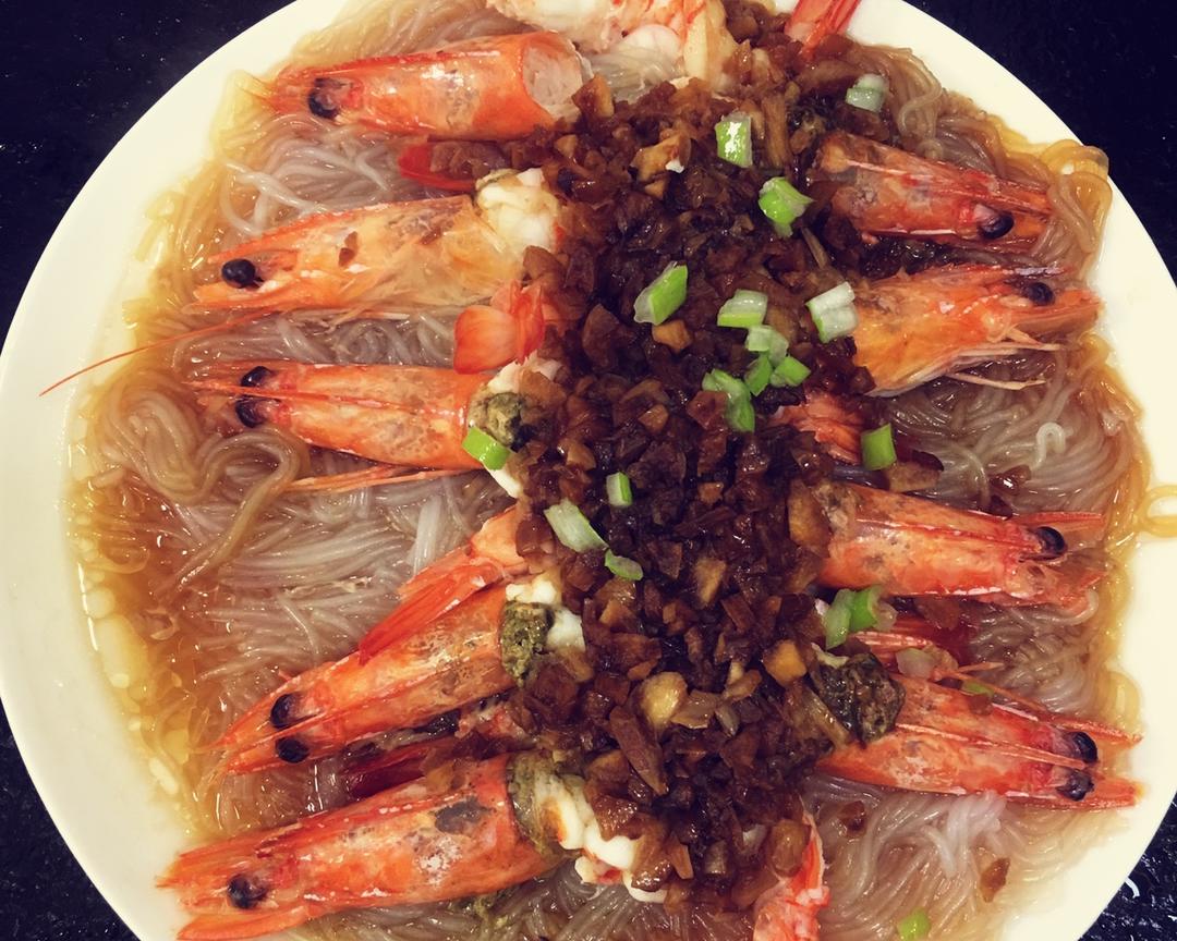 蒜蓉粉丝蒸虾的做法