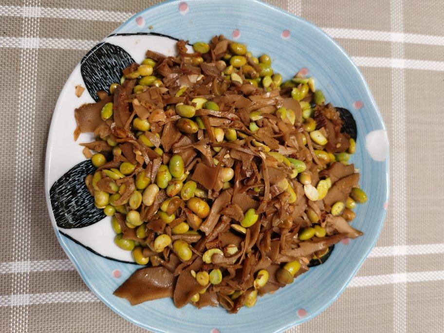 笋干炒毛豆