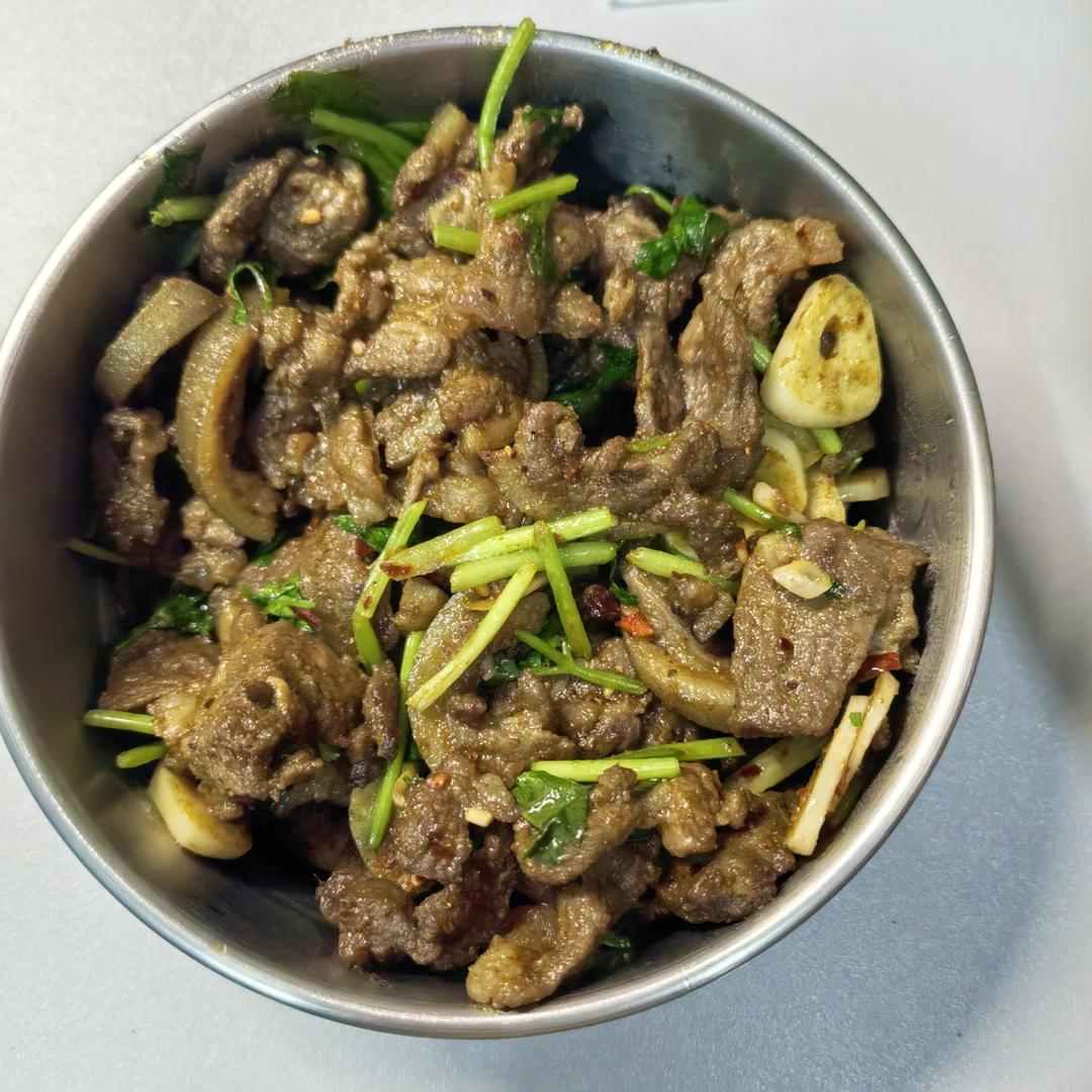 超越羊肉串的孜然爆炒羊肉