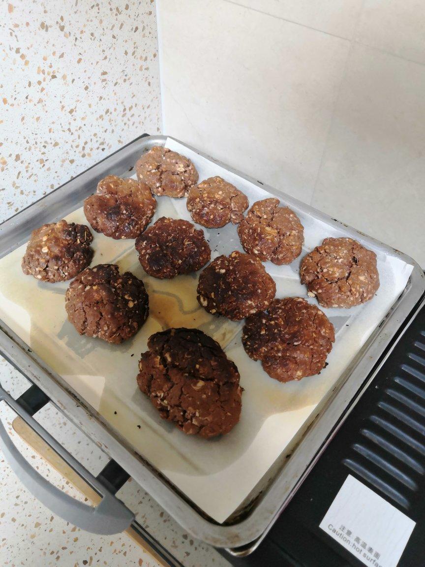 超简单巧克力酱燕麦脆饼干