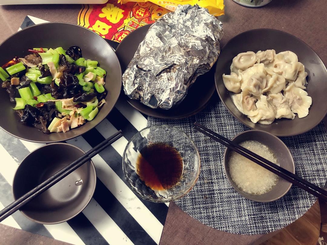 吃吃喝喝