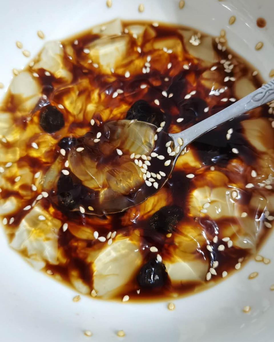 超好吃的红糖冰粉