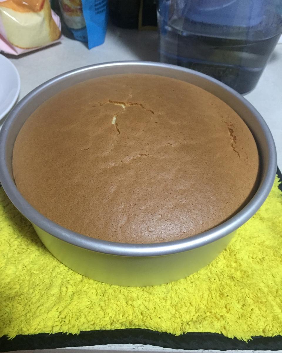 手机用户8305_mgbp做的烤箱做蛋糕(戚风蛋糕的做法)
