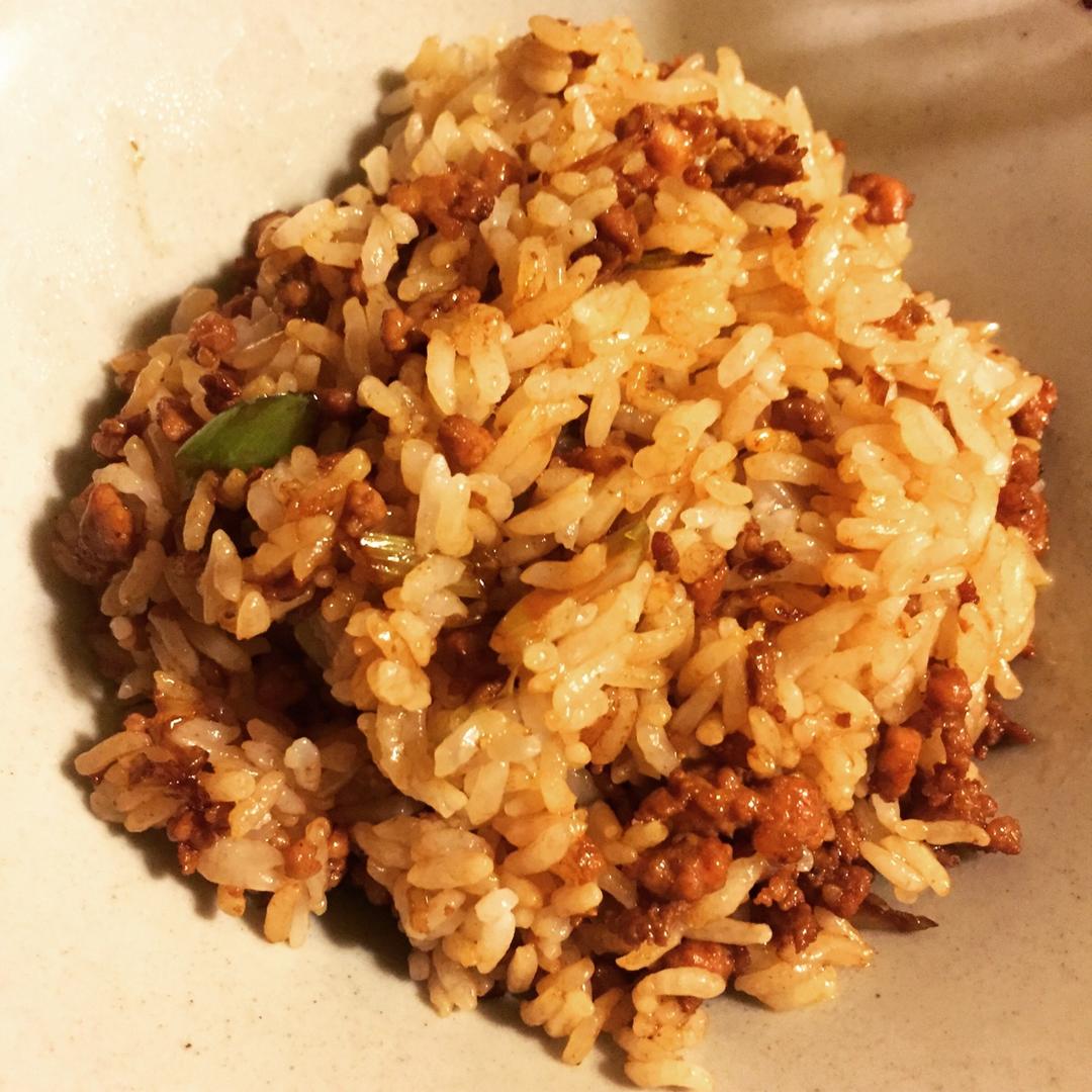 台湾肉燥饭