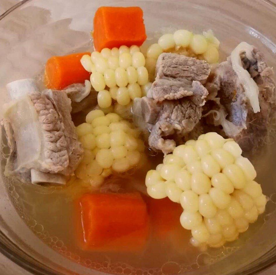 一大颗元子弹做的排骨玉米汤