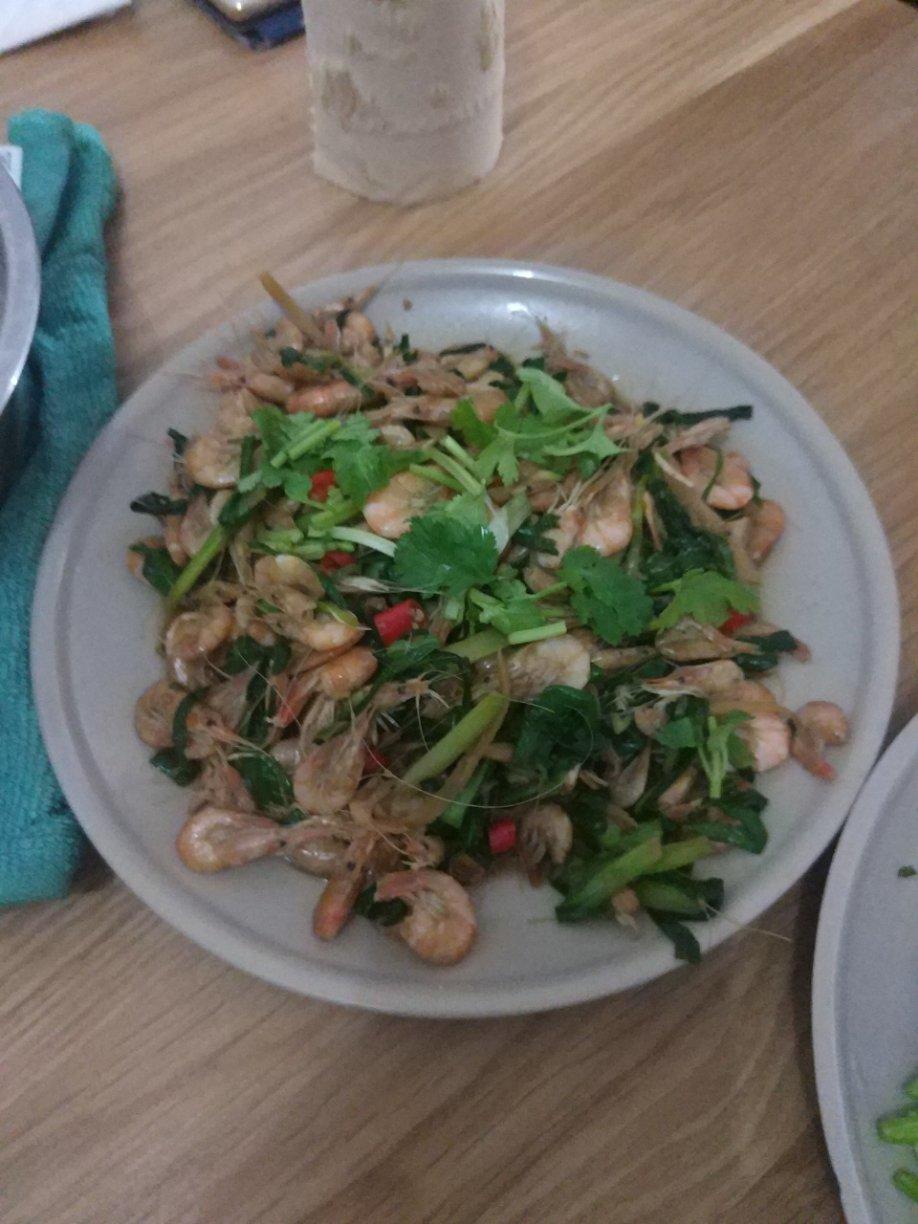 韭菜炒河虾