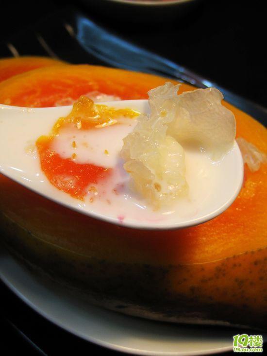 冰糖银耳牛奶炖木瓜的做法