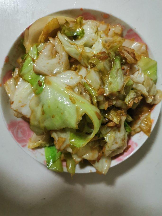 厨师长教你：“手撕包菜”的家常做法,简单又不失美味