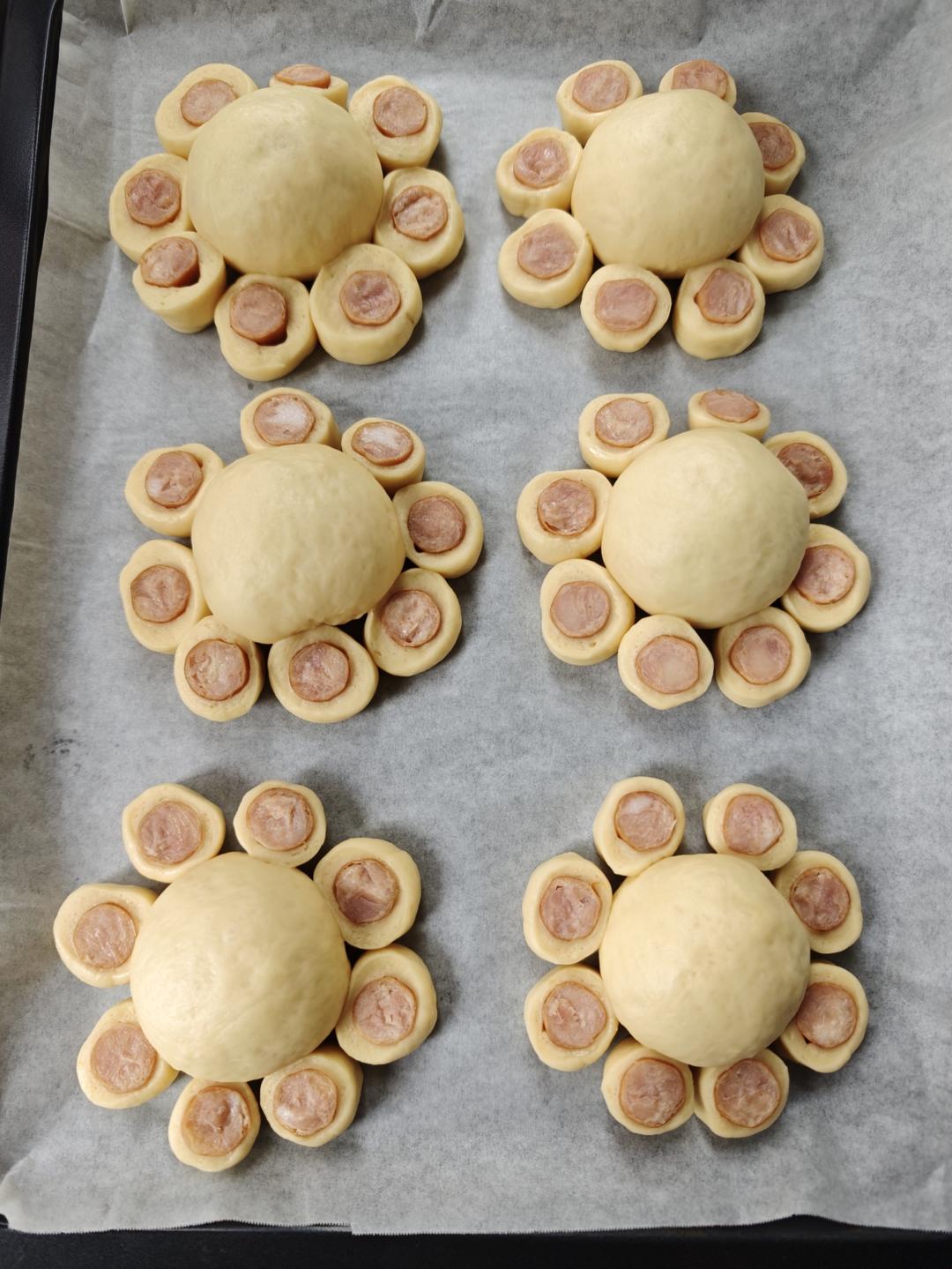 万能液种法台式面团新食谱-狮子番茄肉松包