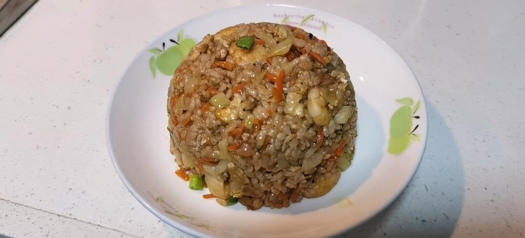 【小高姐】酱油炒饭 普通的炒饭也能做出大厨的味道