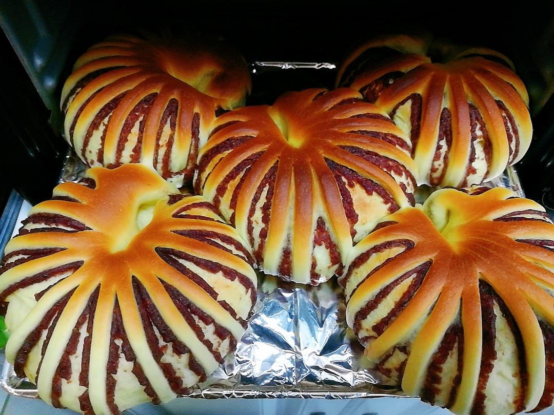 简单易学的红豆沙面包圈