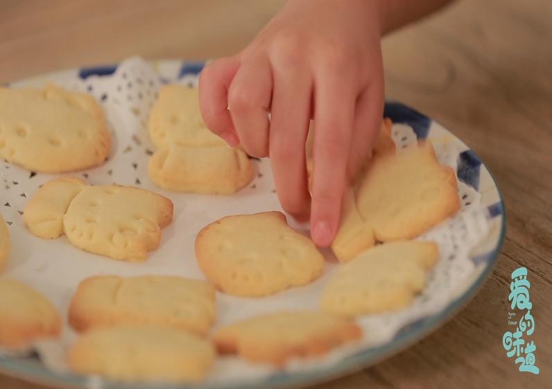 #爱的味道# Hello Kitty 饼干的做法 步骤19