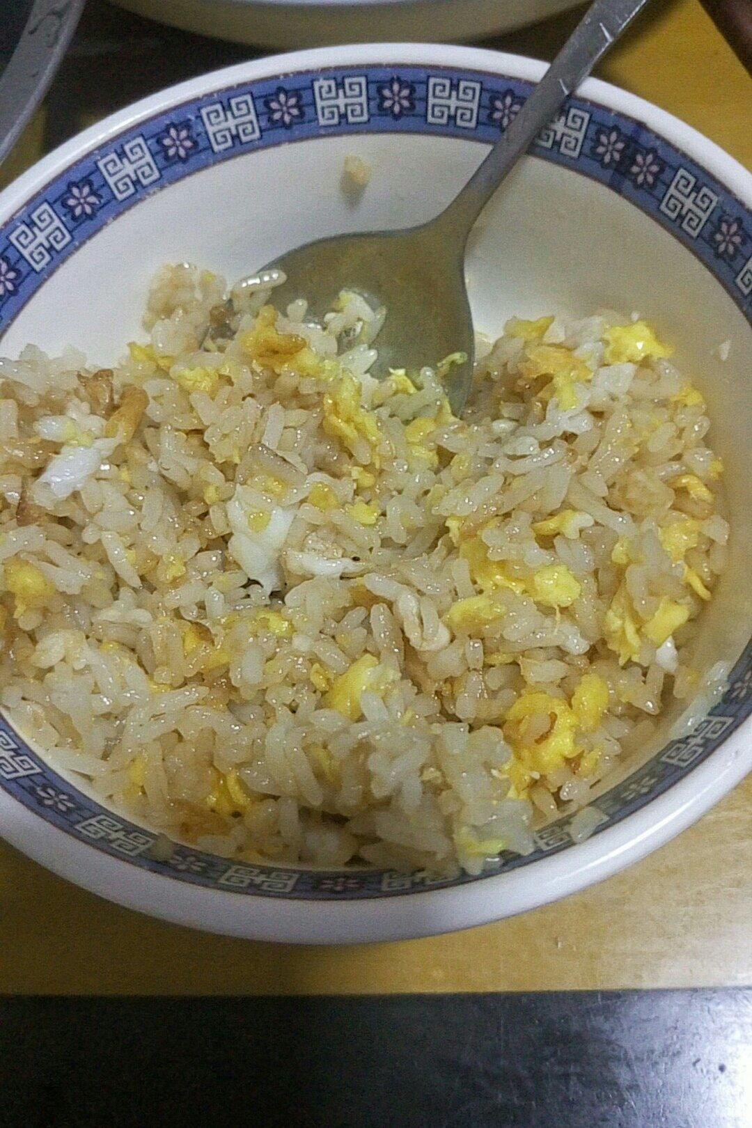 小时候的酱油炒饭