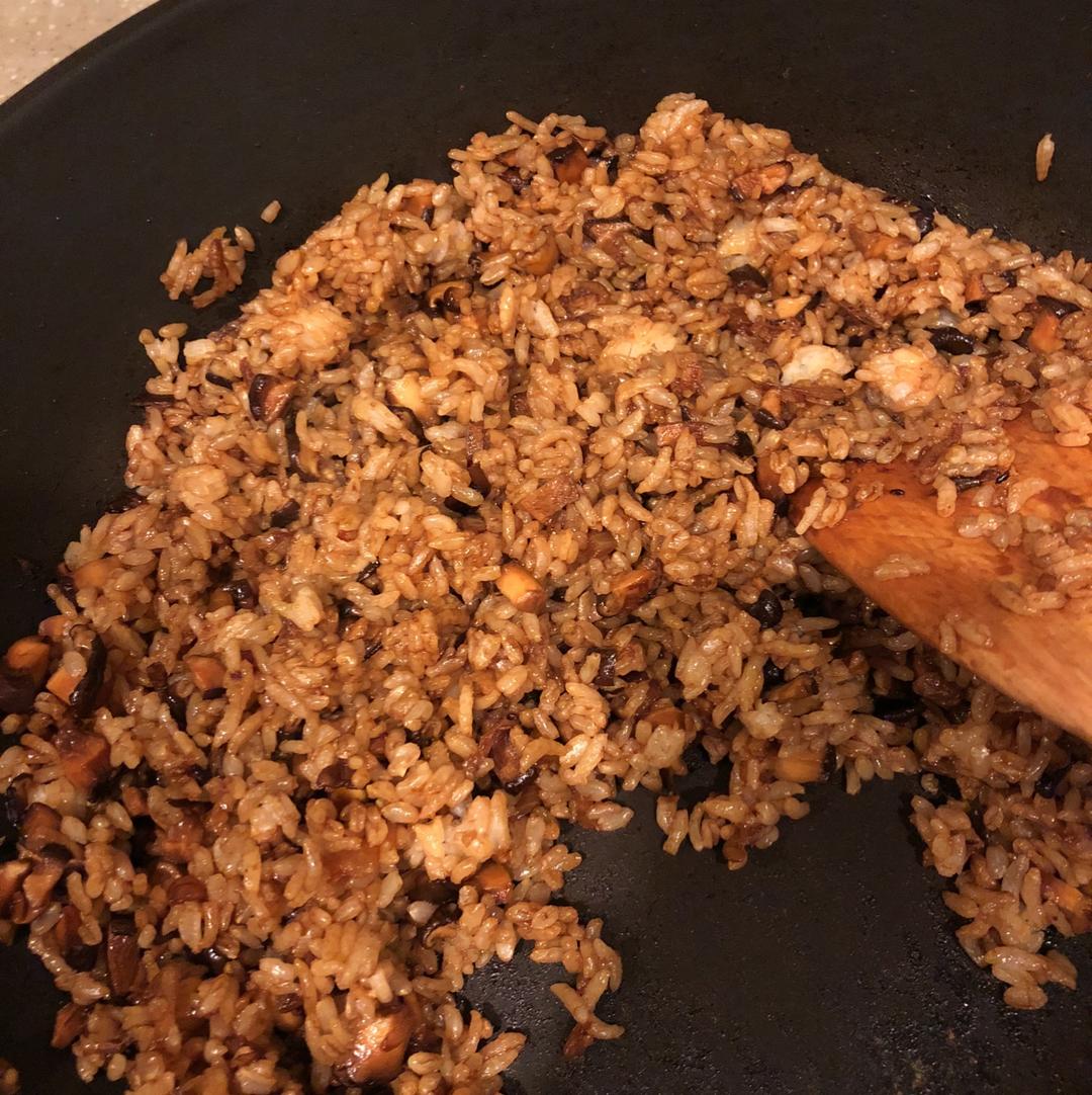 香菇油饭