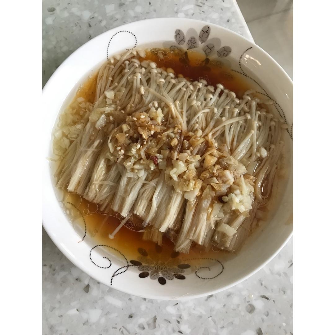 蒜蓉蒸金针菇