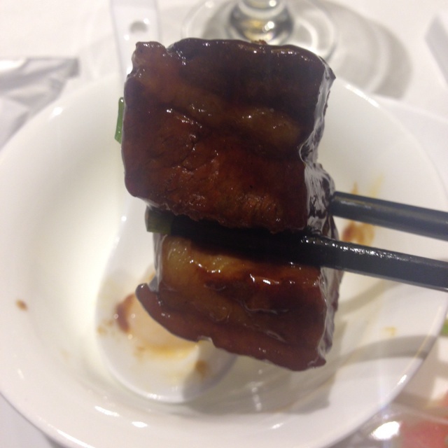 外出就餐(V) (°,,,,°) (V)