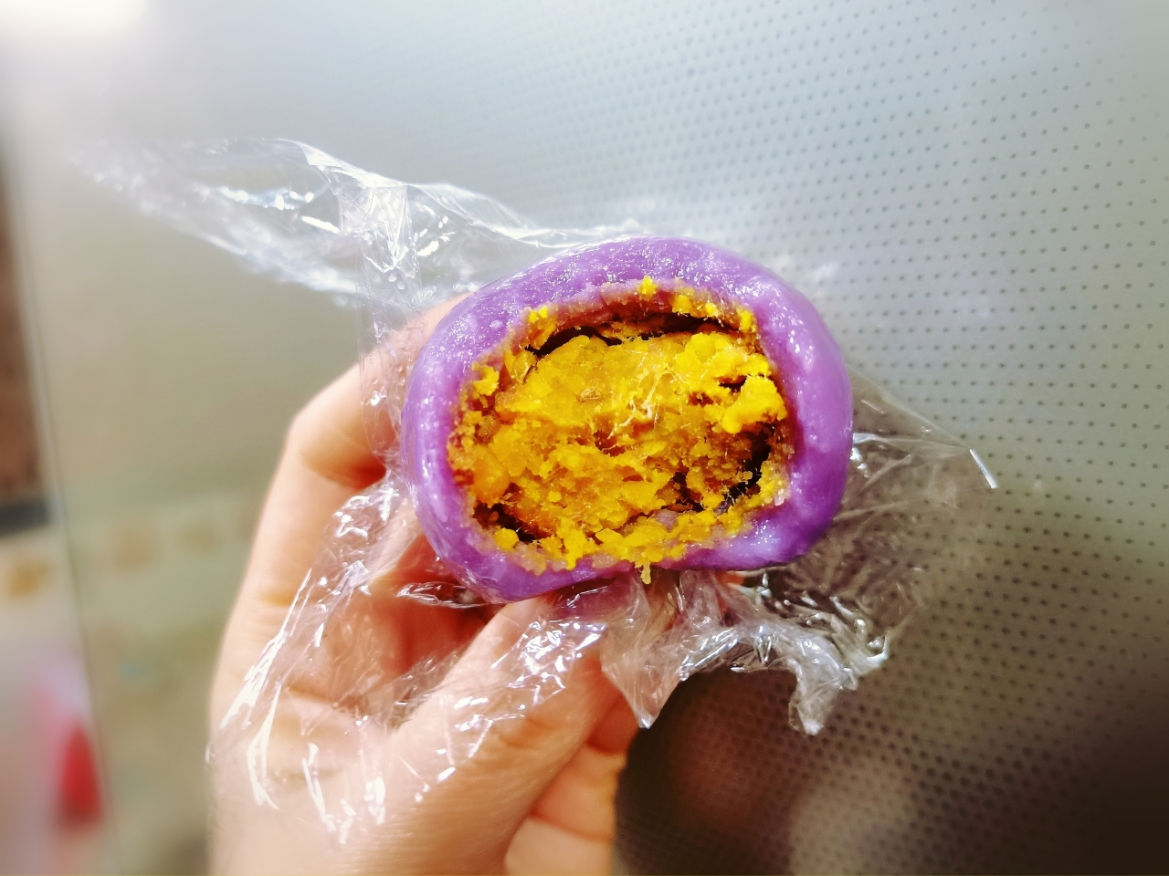 紫薯咸蛋黄肉松青团