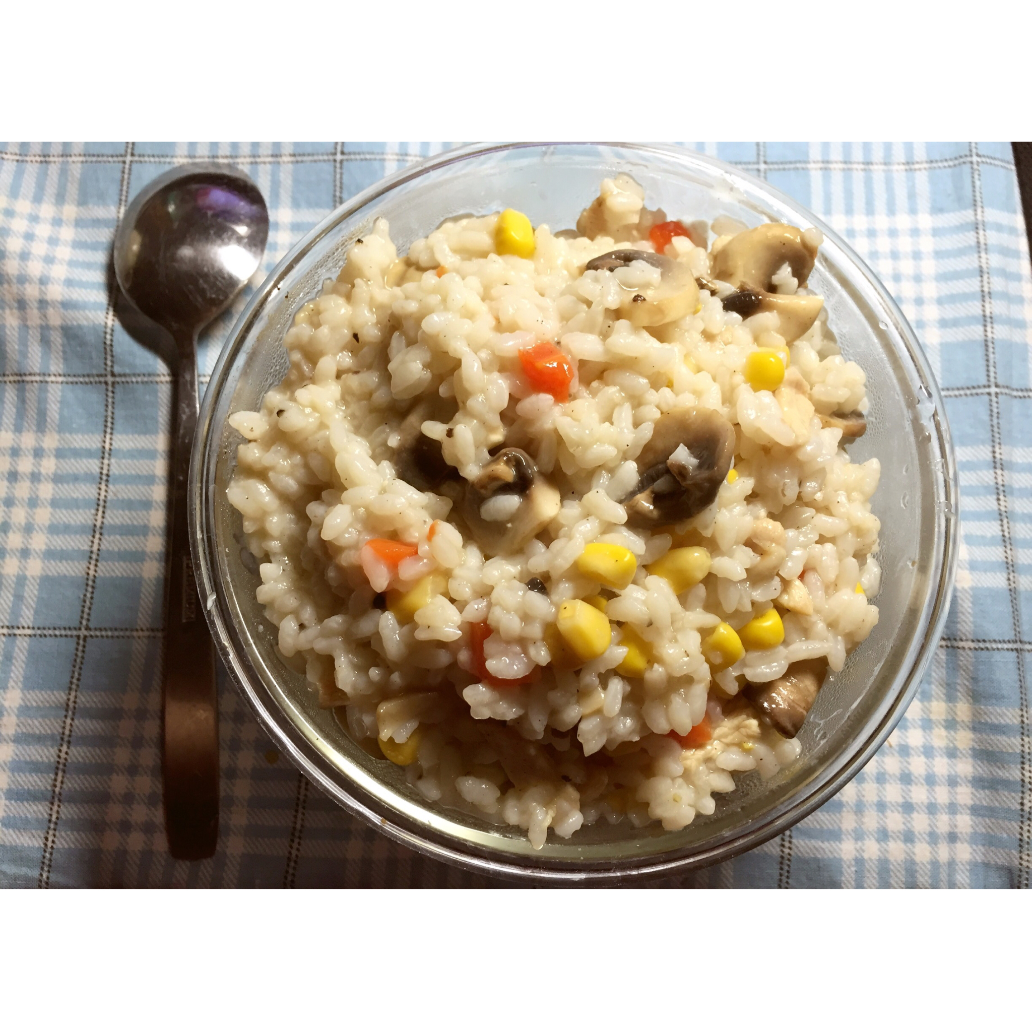 猫儿山的猫妈做的寒稻香蘑饭