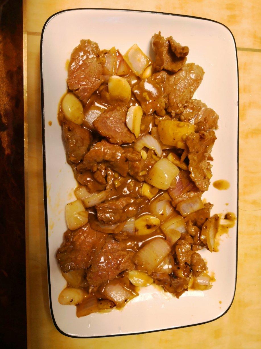 孜然洋葱炒牛肉