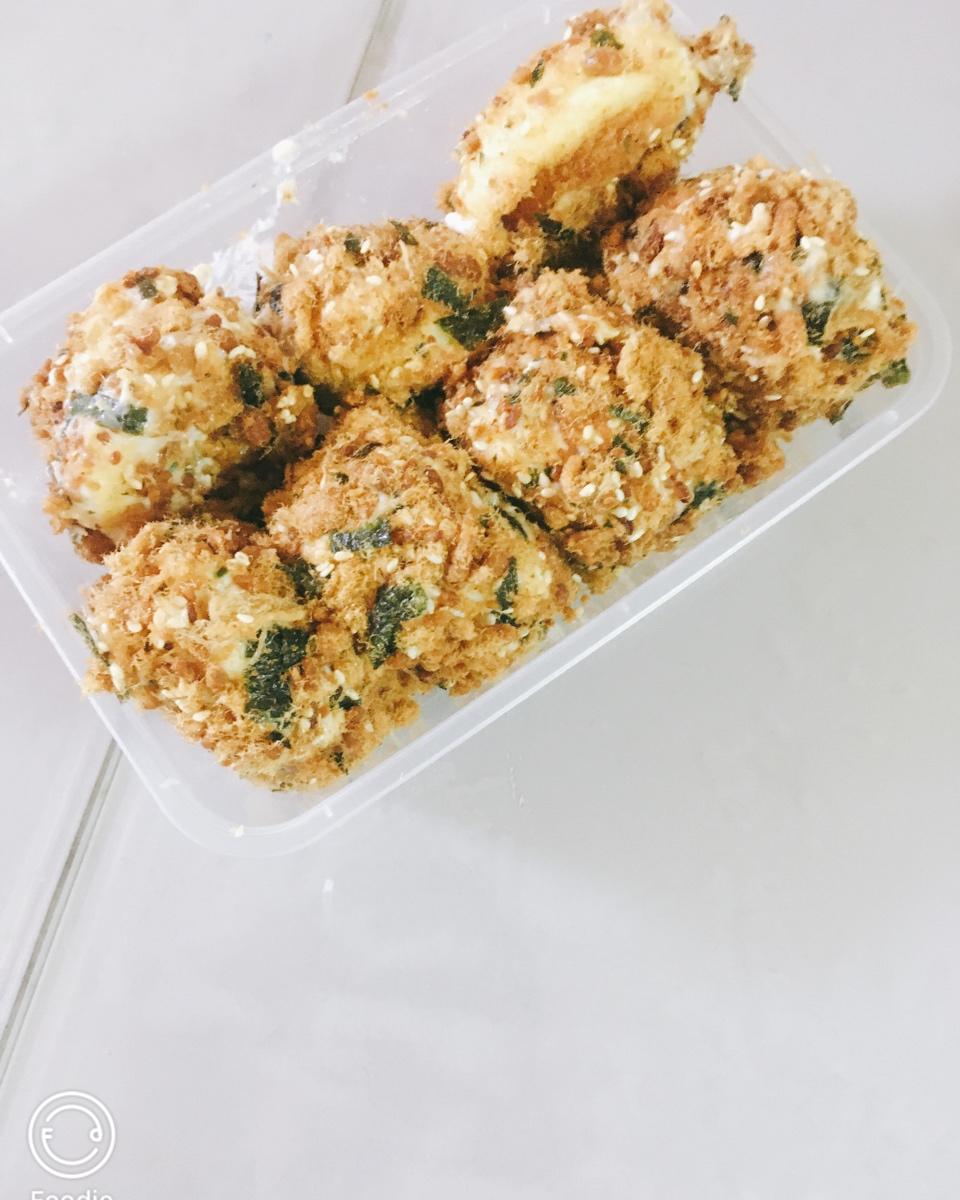 美味海苔肉松小贝