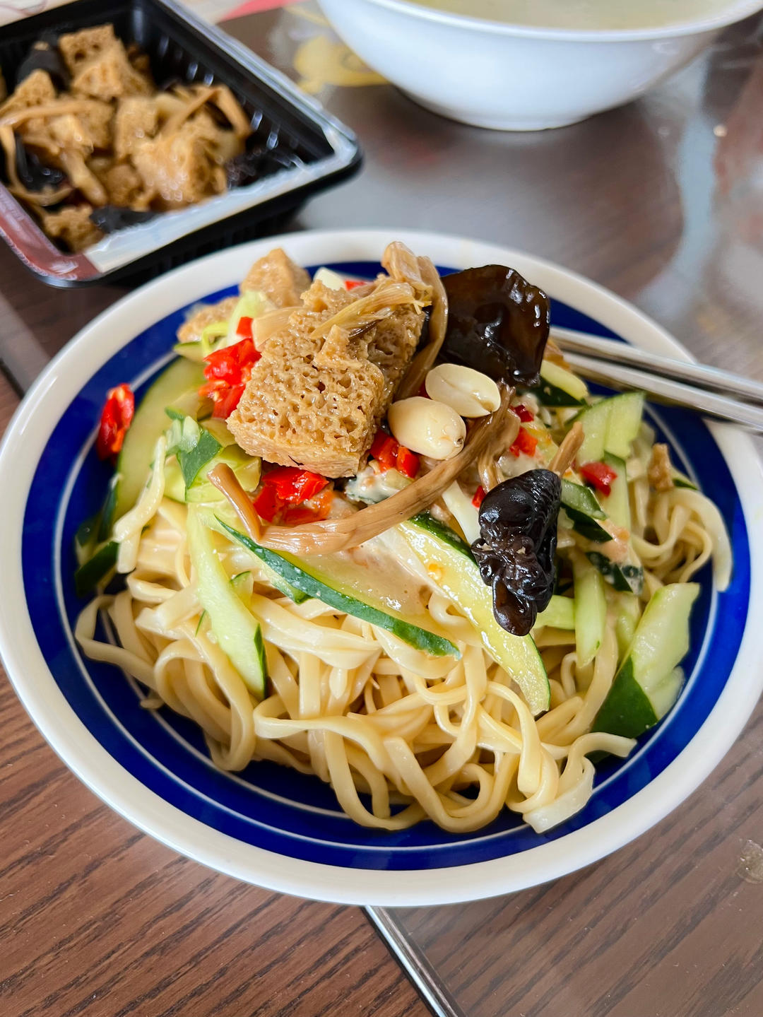 老上海冷面—先蒸后煮儿时风味的冷面