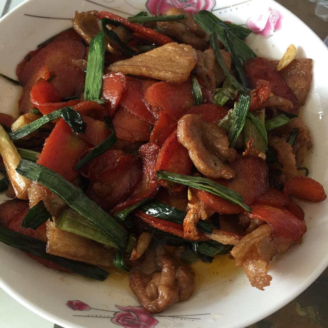 胡萝卜炒肉