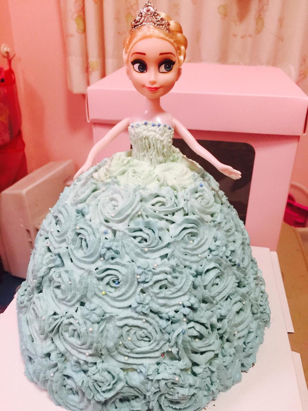 冰雪奇缘艾莎蛋糕的做法