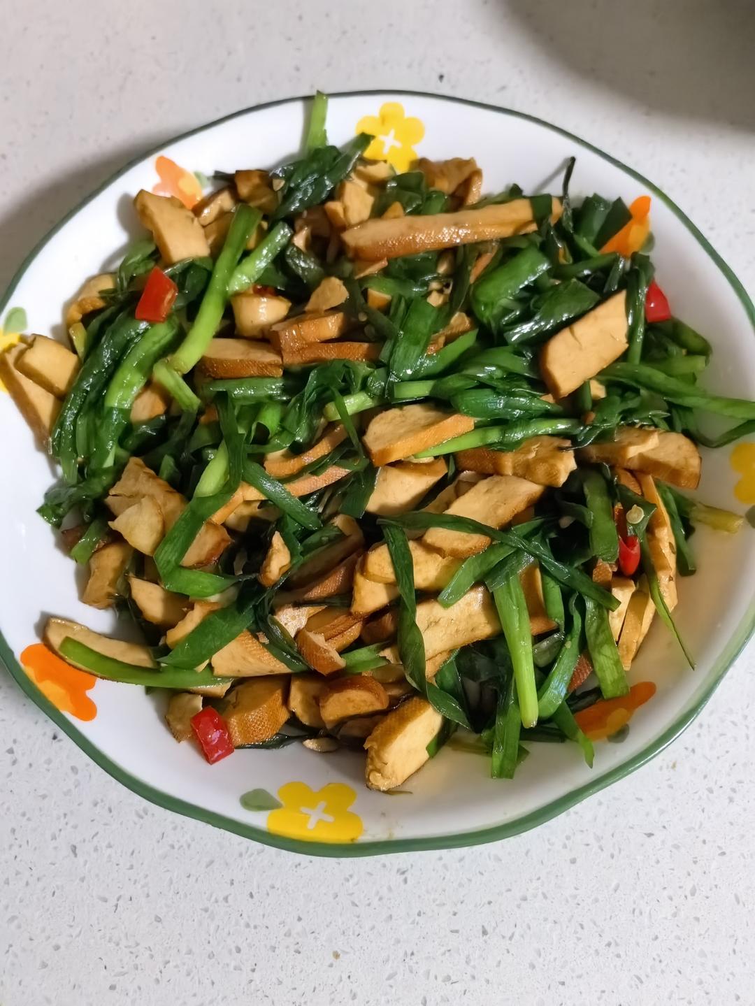 韭菜炒香干/豆干