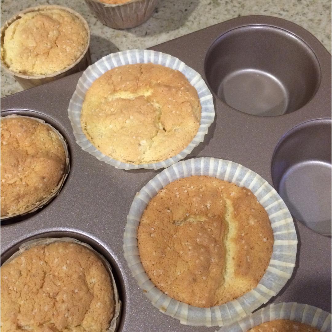 『蛋糕圣经』Nancy Bliter经典美式海绵蛋糕