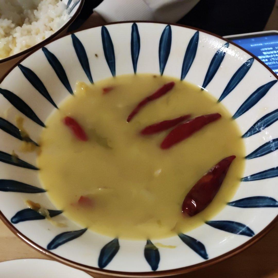 东北酸菜炖白肉