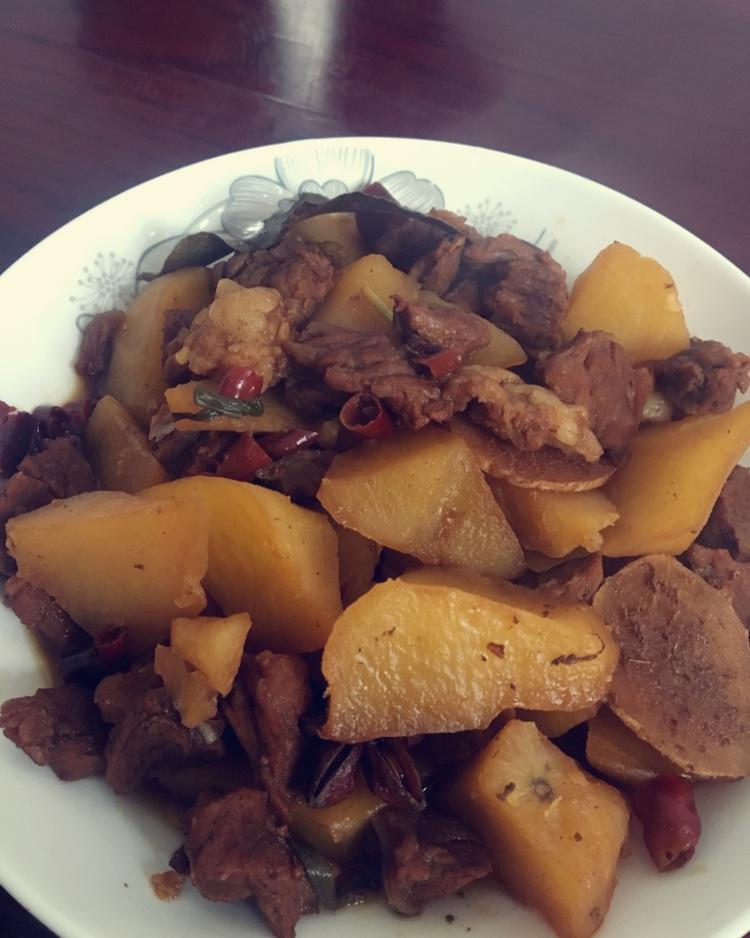 土豆番茄炖牛腩（电饭煲版）