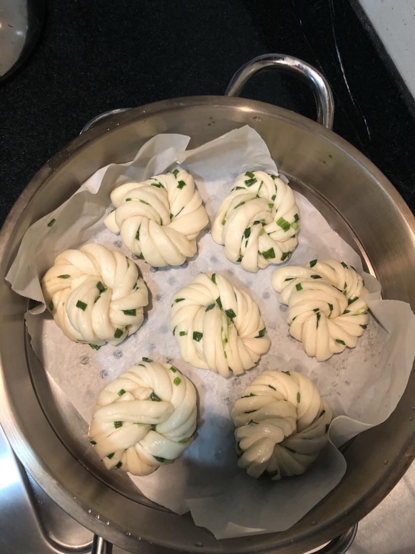 香葱银丝花卷【附扭花卷视频】