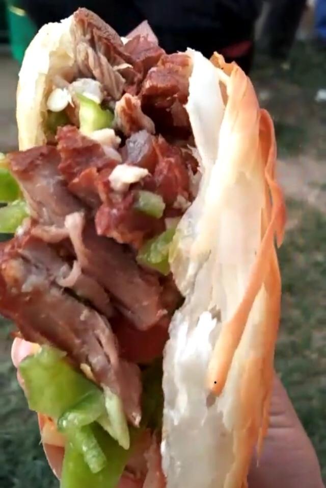 空心馍（肉夹馍）